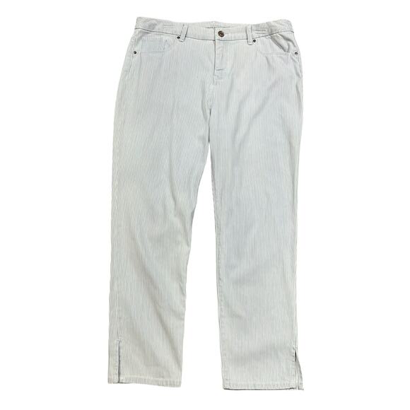 Chico's So Slimming Girlfriend Ankle Jean 2 12 Light Blue Pinstripe - Picture 1 of 9